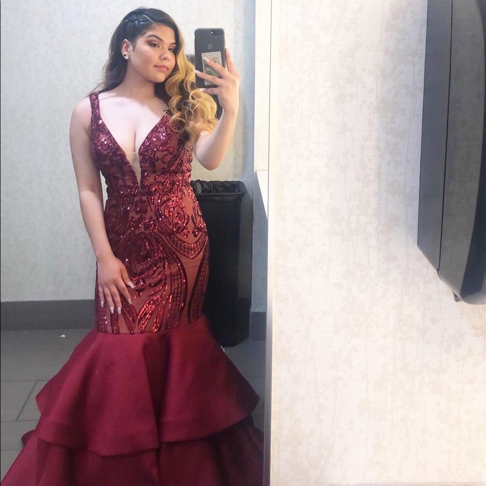 Prom Dress Burgundy color